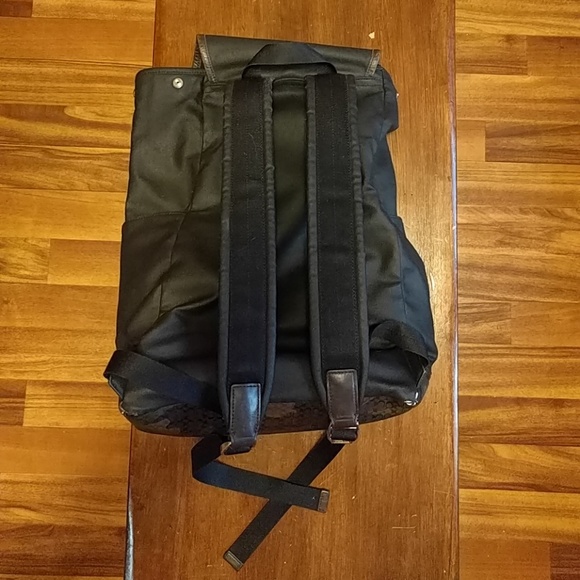 💣SALE💥 Large Coach backpack - Picture 2 of 8